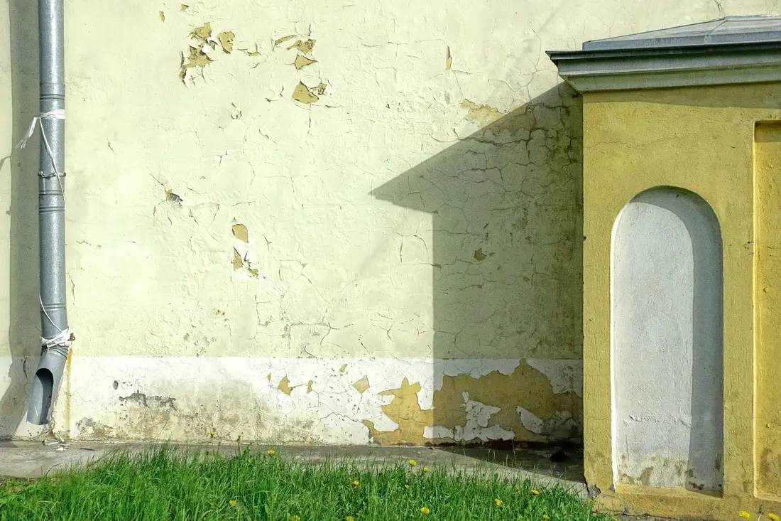 Gutter clearing